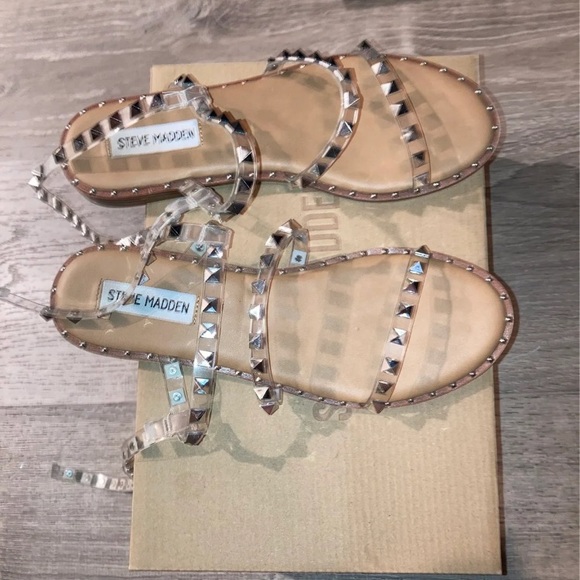 Steve Madden stud clear sandals - Picture 2 of 4